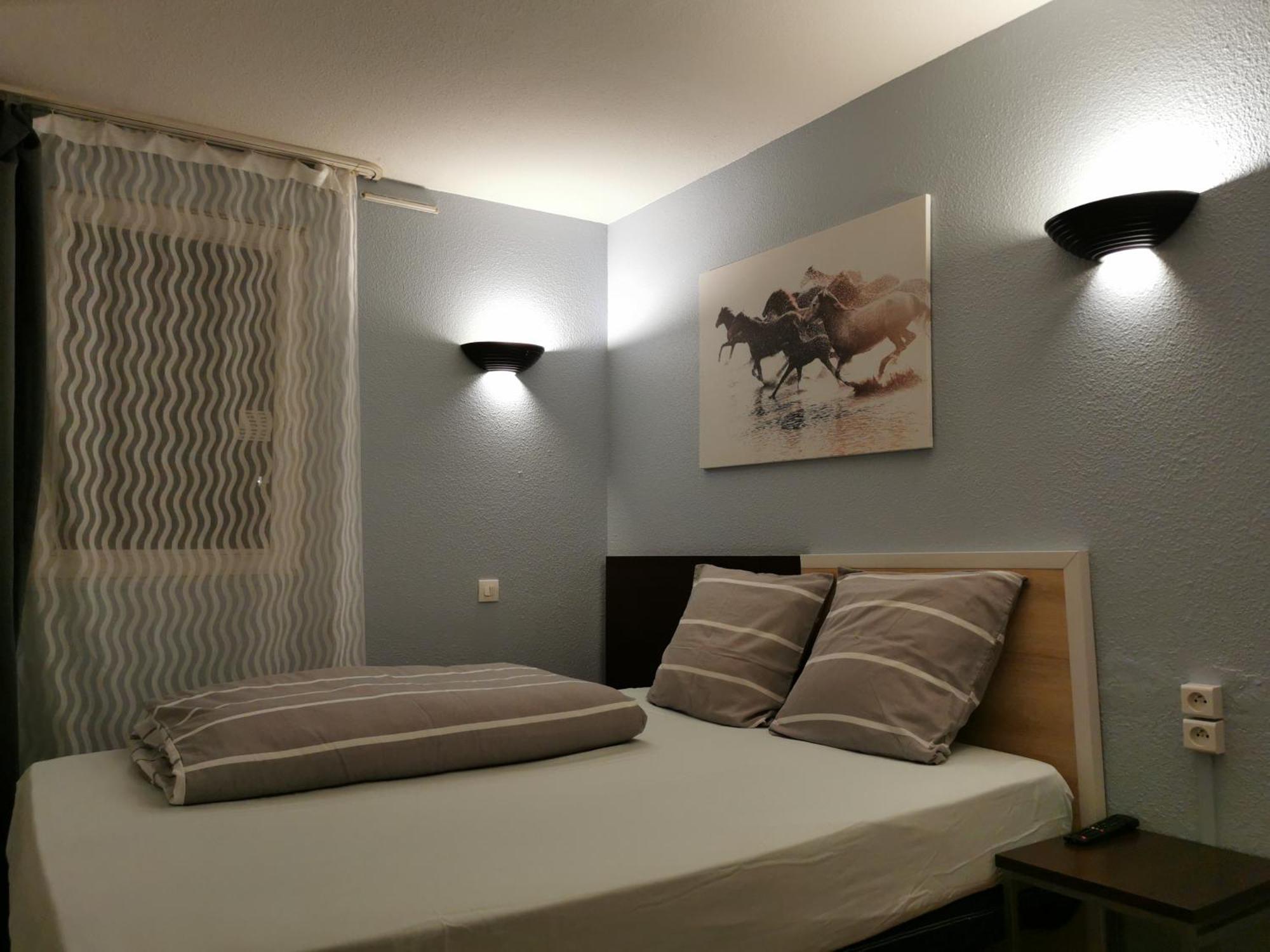 Appart Hotel La Defense Курбьовоа Екстериор снимка