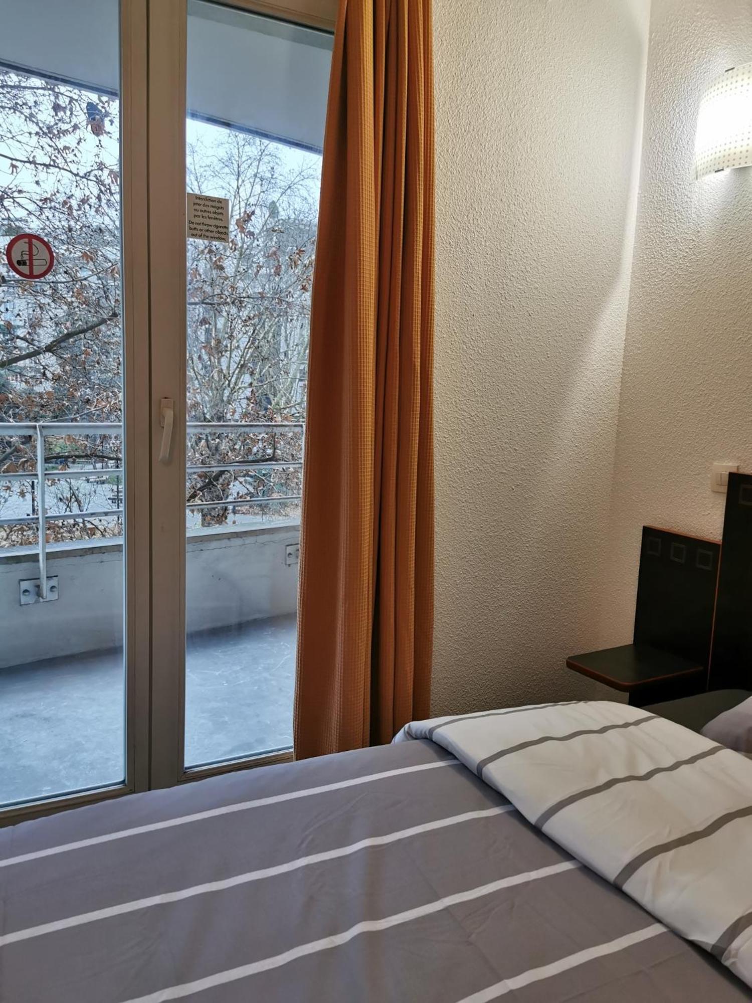 Appart Hotel La Defense Курбьовоа Екстериор снимка