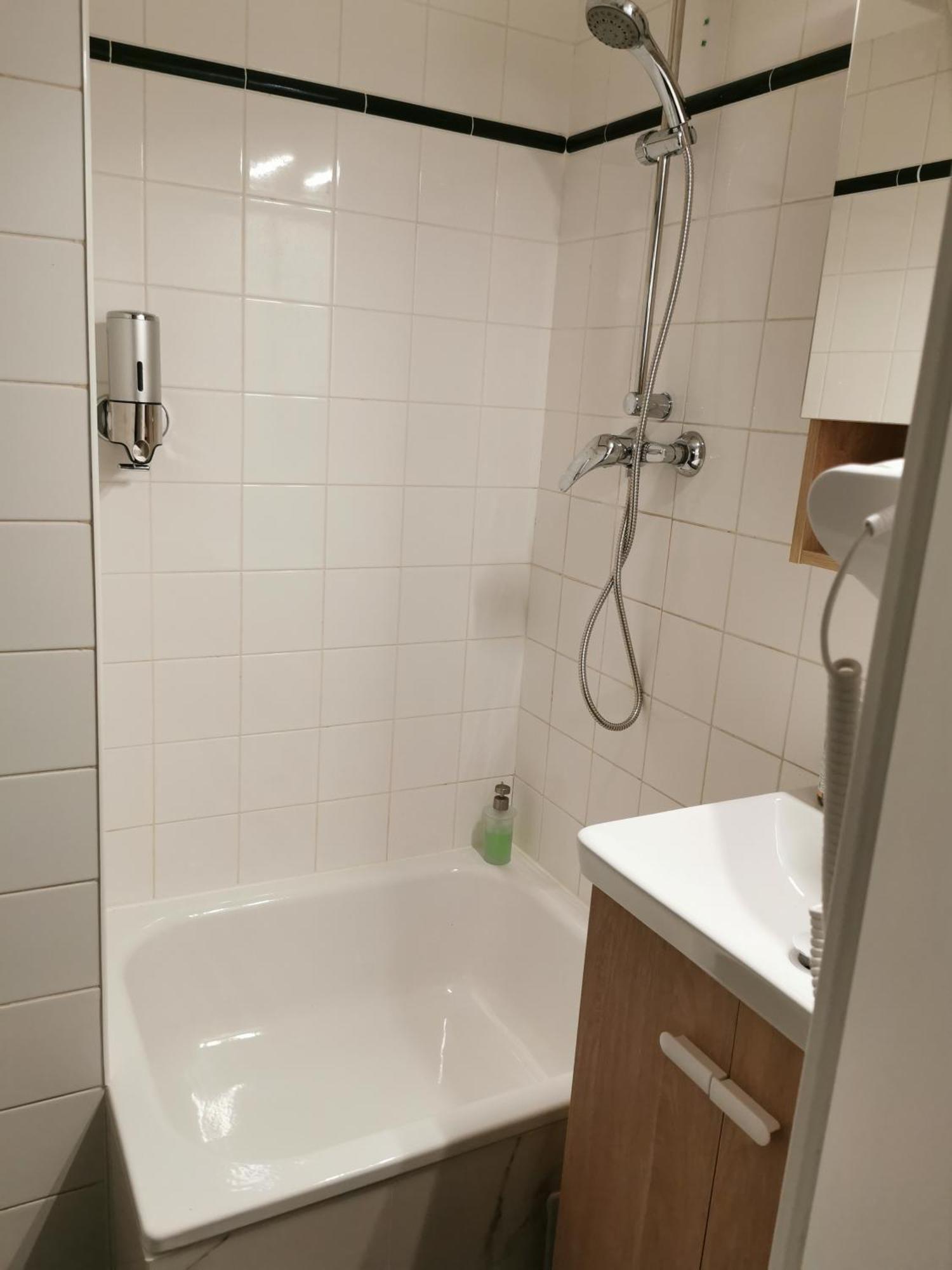 Appart Hotel La Defense Курбьовоа Екстериор снимка