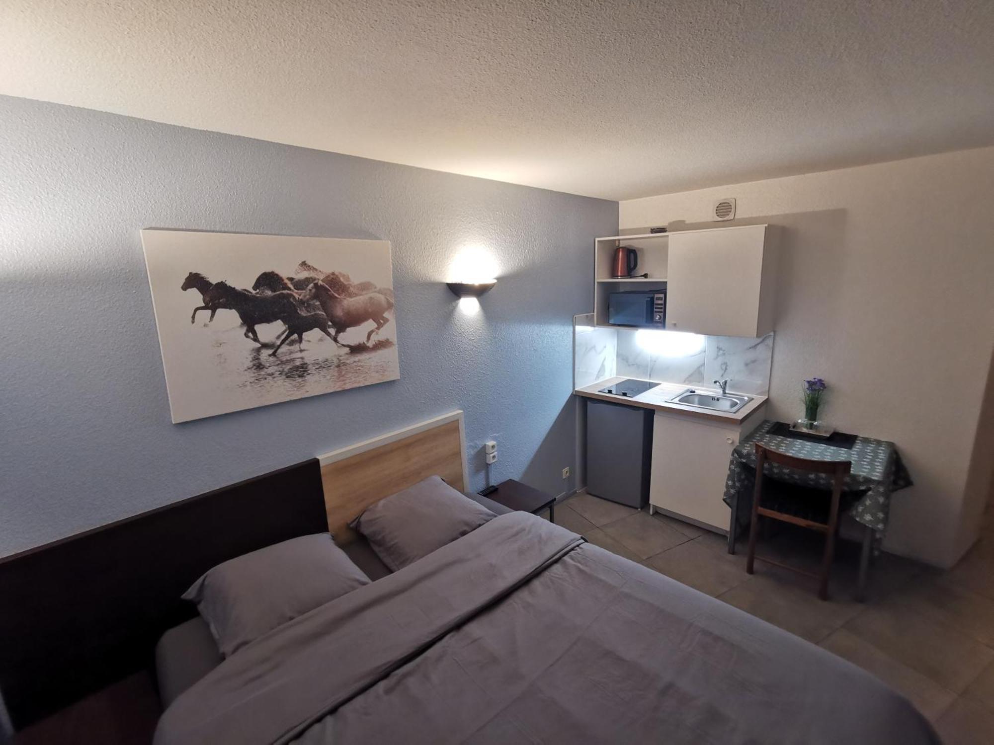 Appart Hotel La Defense Курбьовоа Екстериор снимка