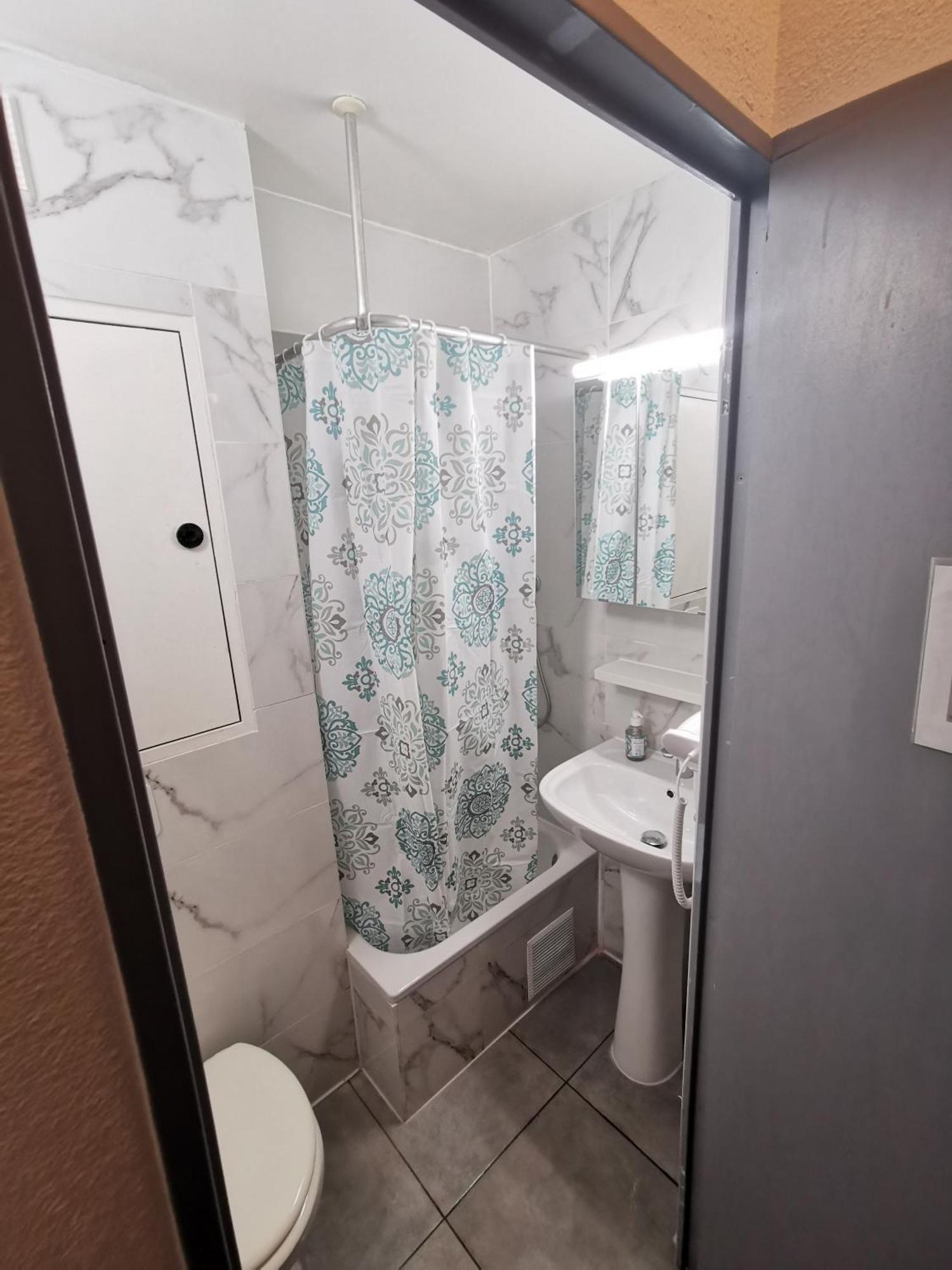 Appart Hotel La Defense Курбьовоа Екстериор снимка